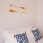 44 Forty Four Coast - By Double Ninety Pensión 4*