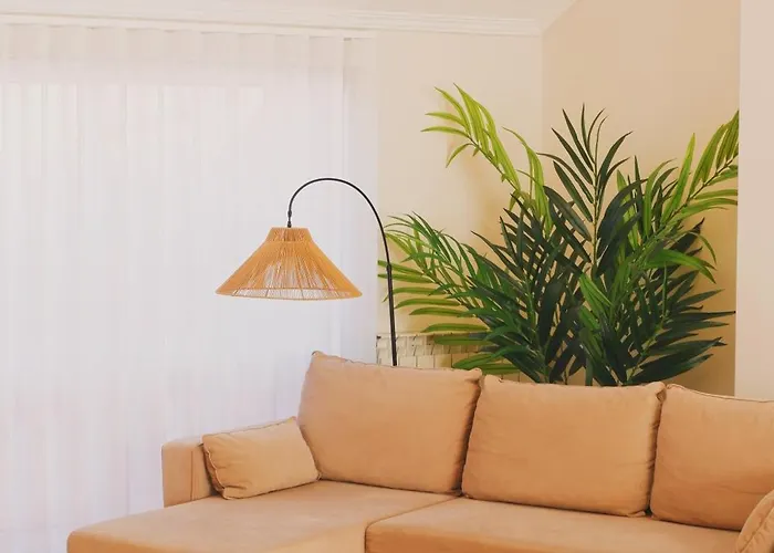 44 Forty Four Coast - By Double Ninety