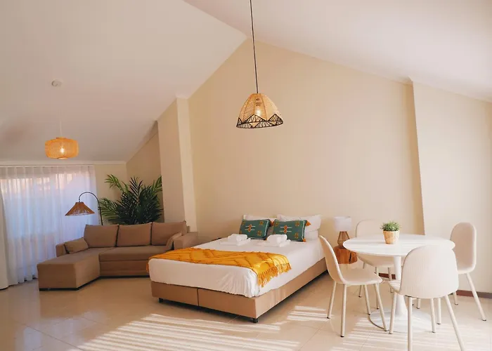 44 Forty Four Coast - By Double Ninety