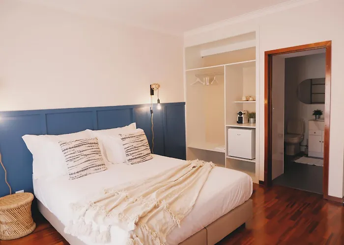 44 Forty Four Coast - By Double Ninety Pensión