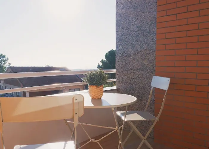 44 Forty Four Coast - By Double Ninety