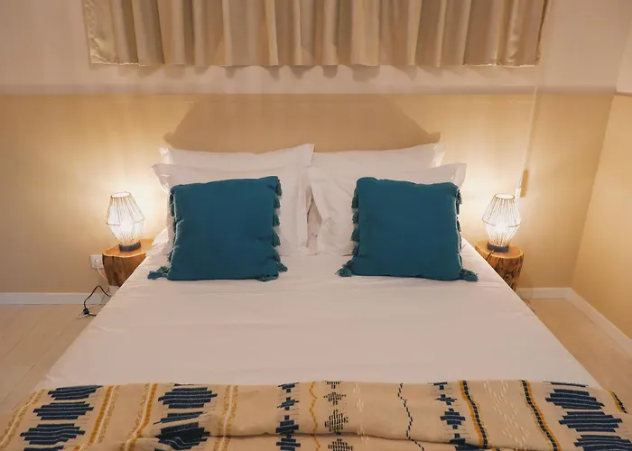 44 Forty Four Coast - By Double Ninety Casa de hóspedes